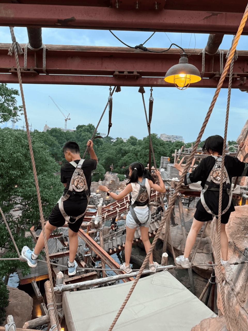 Challenge Trails At Camp Discovery 1 | Best Shanghai Disneyland Attractions &Amp; Ride Guide (2026) Challenge Trails At Camp Discovery 1 | Your Disney