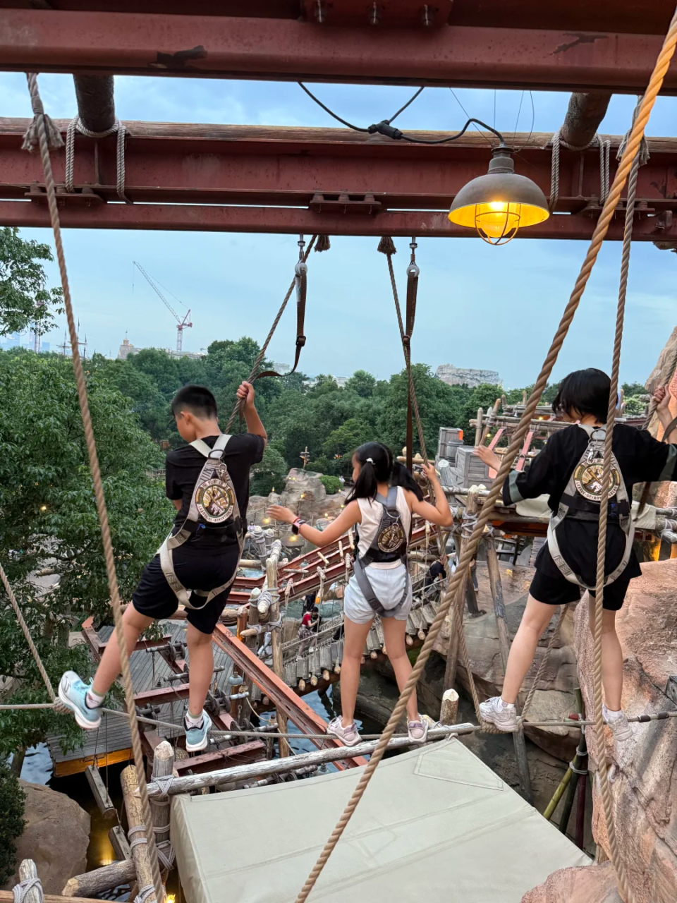 Challenge Trails At Camp Discovery | Shanghai Disneyland Park And Disneytown Guide (2026) Challenge Trails At Camp Discovery | Your Disney