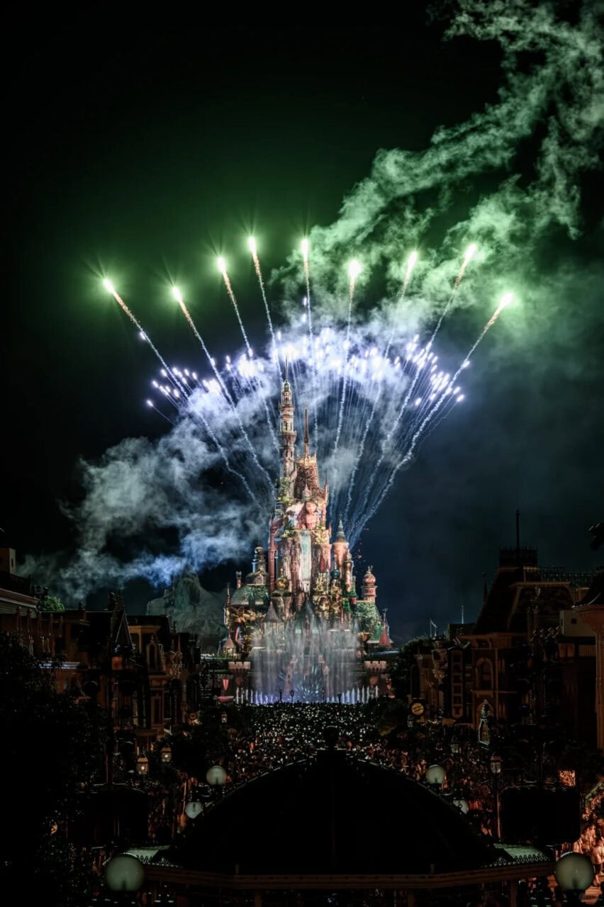 Hkdl Fireworks Railroad Station Review | Best Hong Kong Disneyland Shows &Amp; Entertainment Guide (2026) Railroad Station View