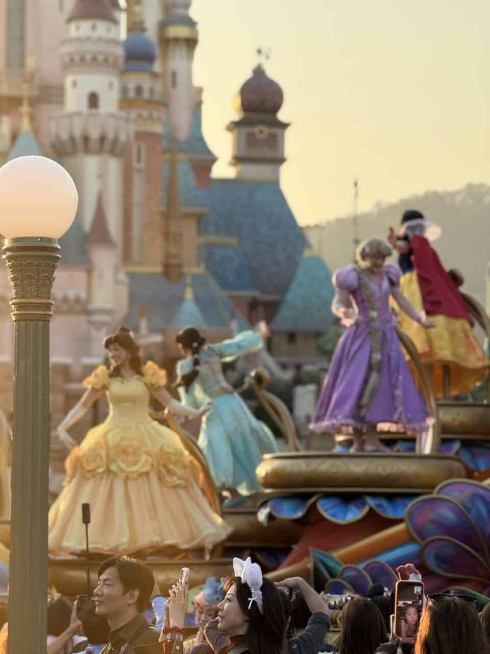 Hkdl Friendtastic Parade 3 | First Time Visitor Guide To Hong Kong Disneyland (2026) Hkdl Friendtastic Parade 3 | Your Disney