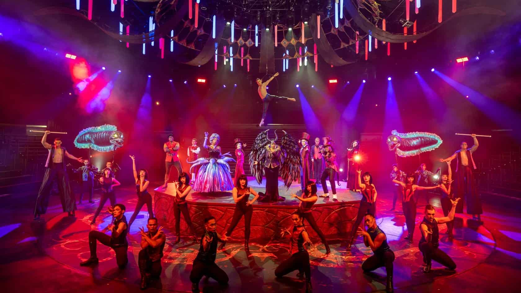 Hong Kong Disneyland Halloween 2025 7 | 2025 Hong Kong Disneyland Halloween: Disney Villains Crash The 20Th Anniversary Party 2025 Hong Kong Disneyland Halloween