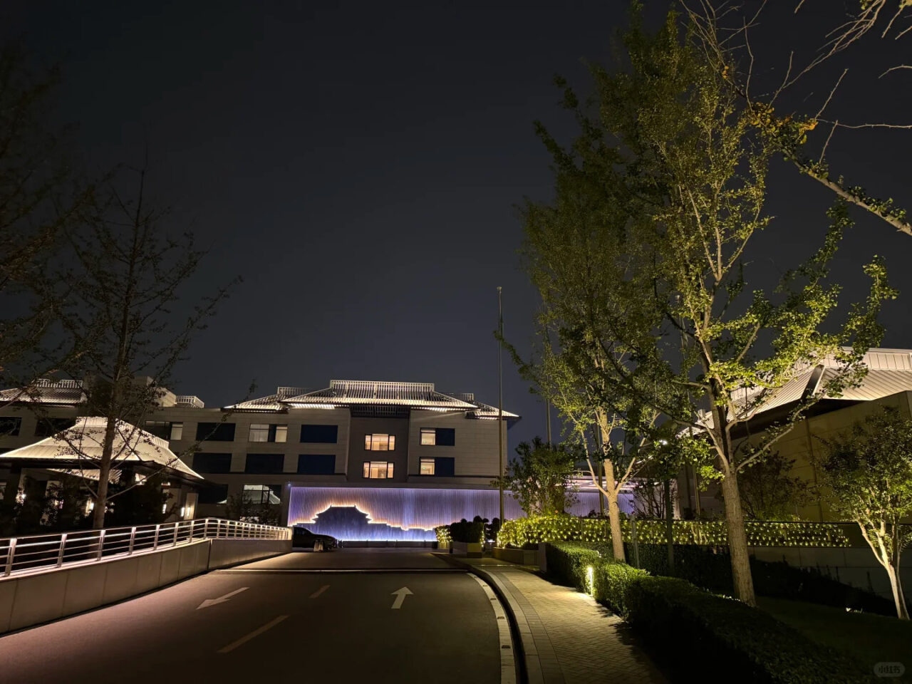 Nuo Resort Hotel Night | Universal Studios Beijing Hotel Guide (2026) Nuo Resort Hotel Night | Your Disney