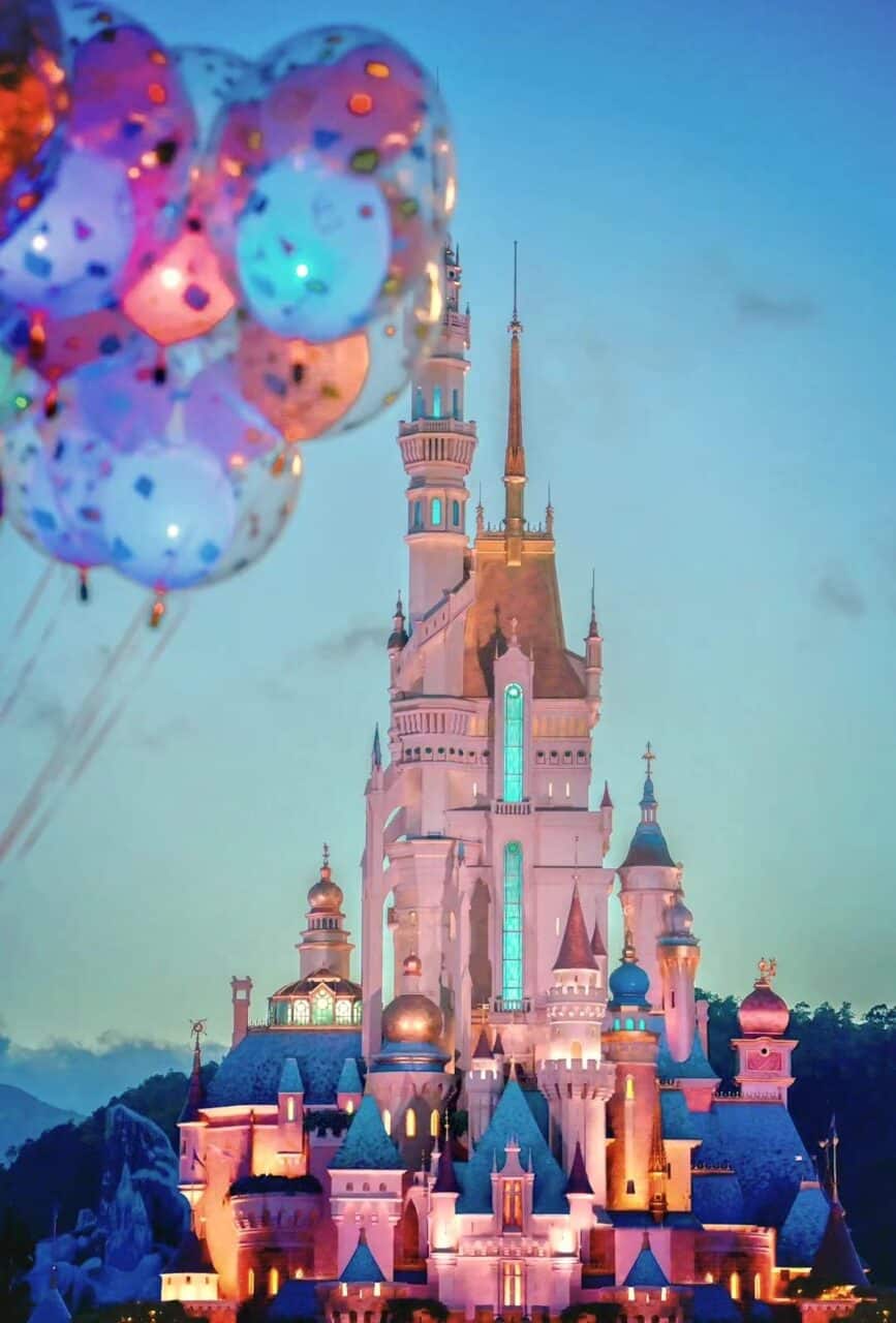 Shdl Castle Ballon Dawn | First Time Visitor Guide To Shanghai Disneyland (2026) Shdl Castle Ballon Dawn