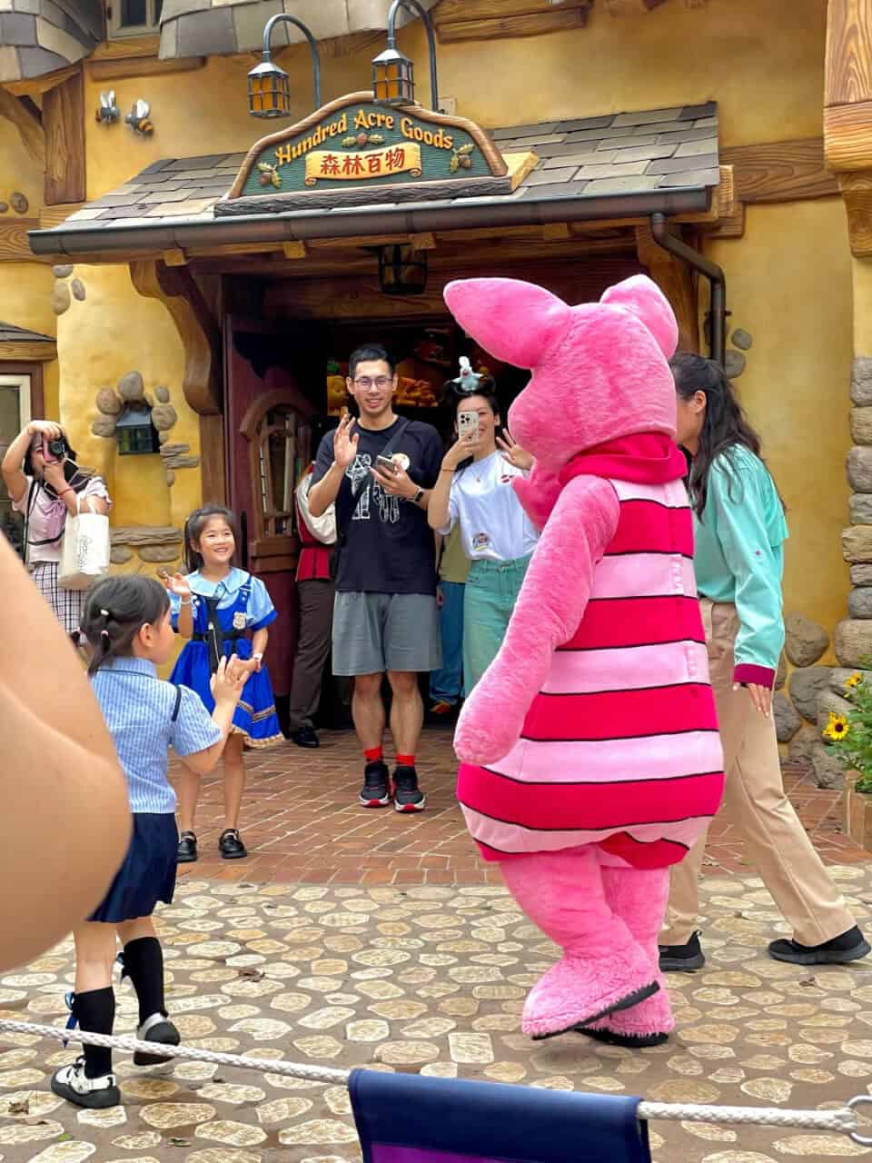 Shdl Piglet Meet And Greet | Shanghai Disneyland With Kids: Family Guide To Rides, Height Limits &Amp; Day Plans (2026) Shdl Piglet Meet And Greet | Your Disney