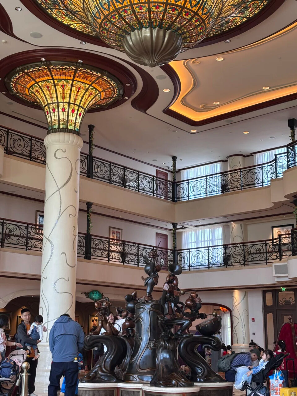 Shanghai Disneyland Hotel Interior | Shanghai Disneyland Hotel Guide (2026) Shanghai Disneyland Hotel