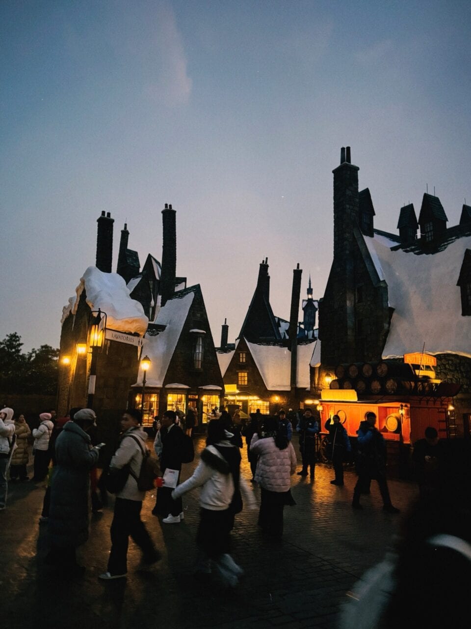 Ubj Hogwarts Dawn 1 | First Time Visitor Guide To Universal Studios Beijing (2026) Ubj Hogwarts Dawn 1 | Your Disney