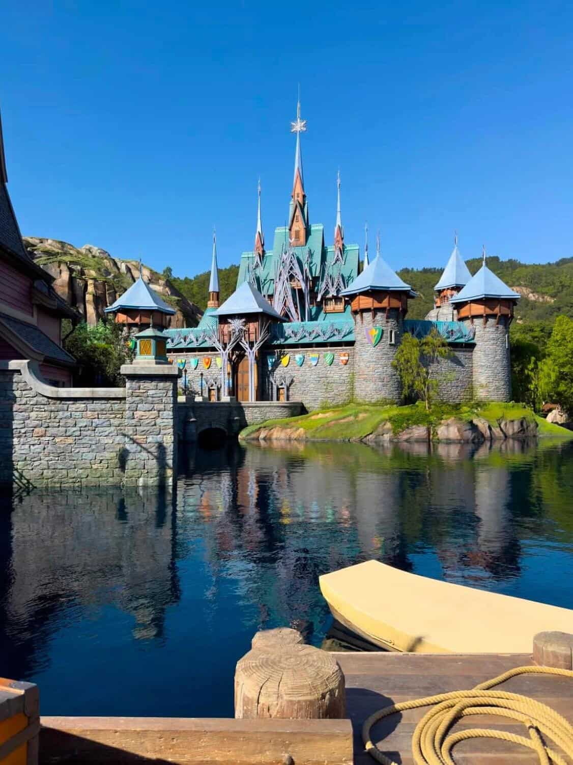 Hkd World Of Frozen Castle | The Ultimate Hong Kong Disneyland Planning Guide (2026) Hkd World Of Frozen Castle | Your Disney