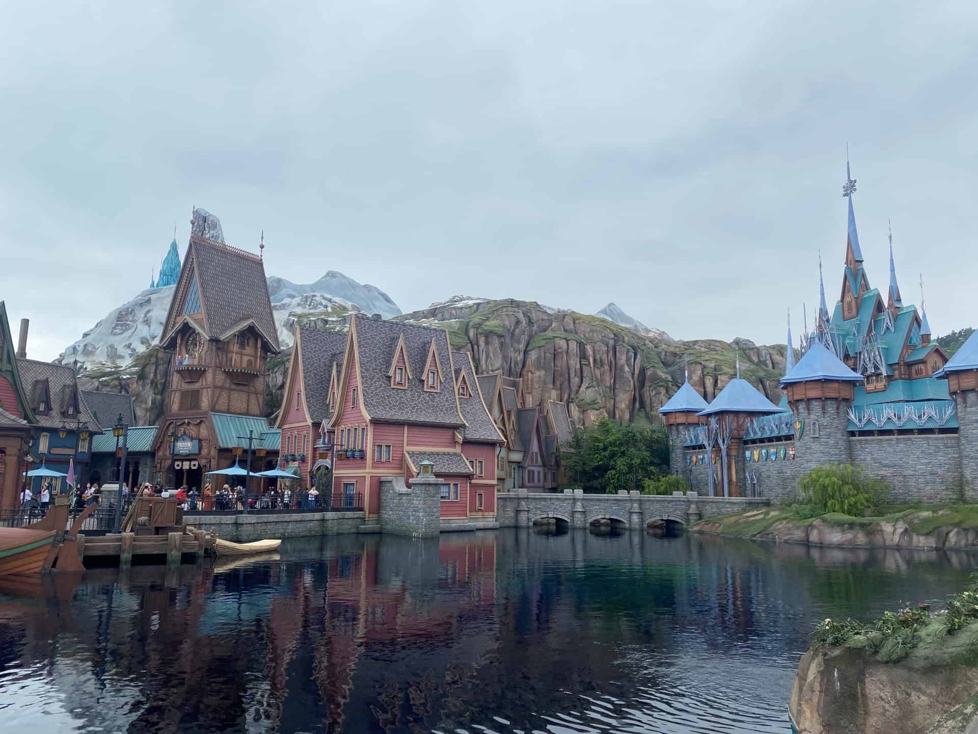 Hkdl World Of Frozen | Hong Kong Disneyland Disney Premier Access Guide (2026) Hkdl World Of Frozen | Your Disney