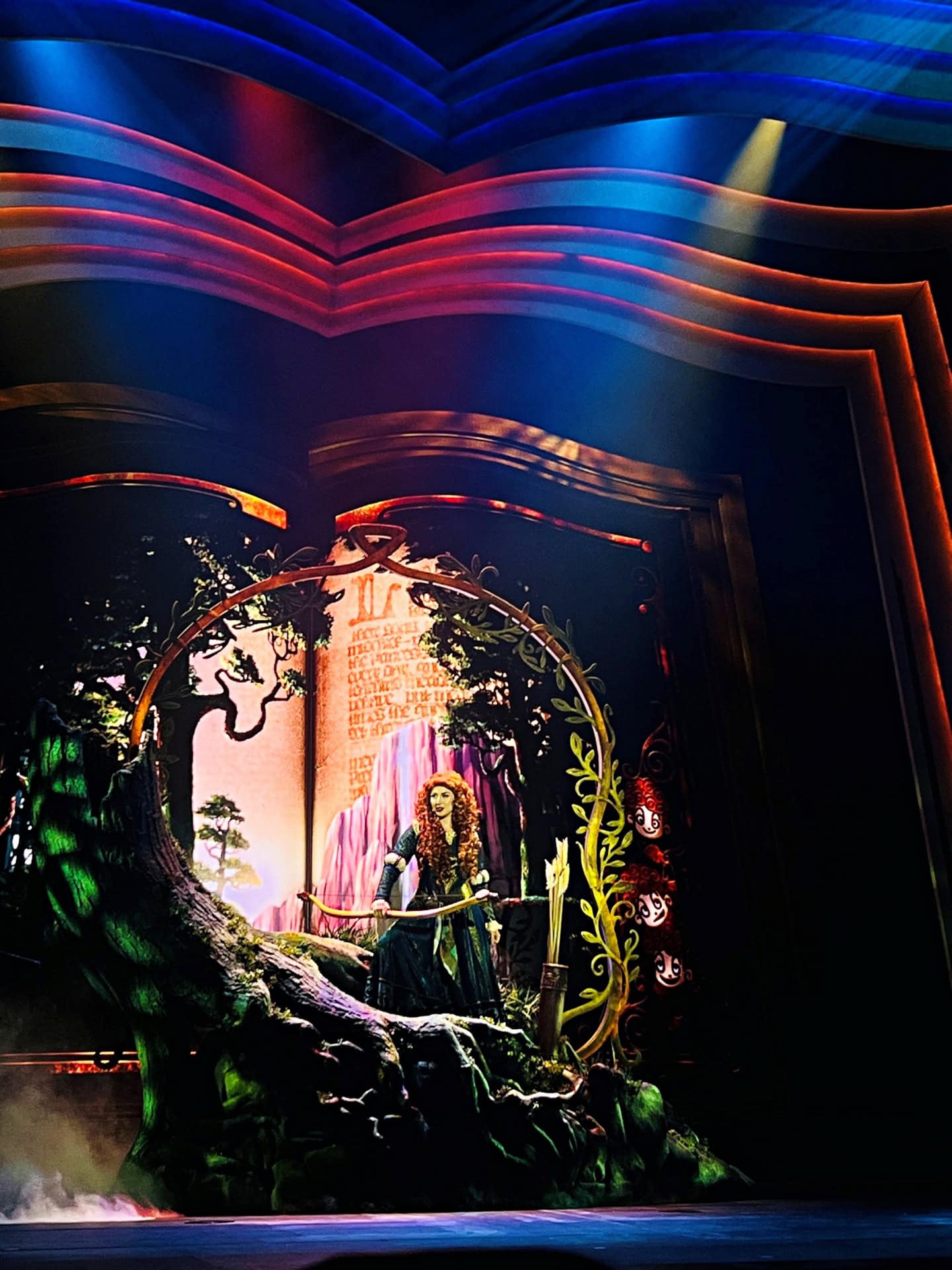 Mickey And The Wondrous Book | Hong Kong Disneyland Disney Premier Access Guide (2026) Mickey And The Wondrous Book | Your Disney