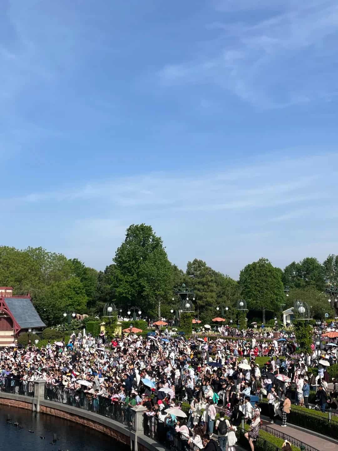 Shd Crowd | Traveling To China - Everything You Need To Know Shd Crowd | Your Disney