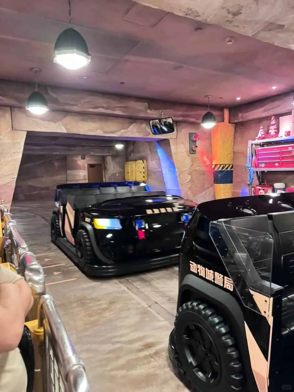 Shd Zootopia Ride System | Your Disney